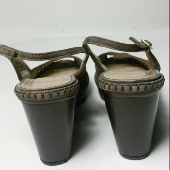 Stuart Weitzman Size 7.5 N Wedge Slingback Sandals - Picture 3 of 8